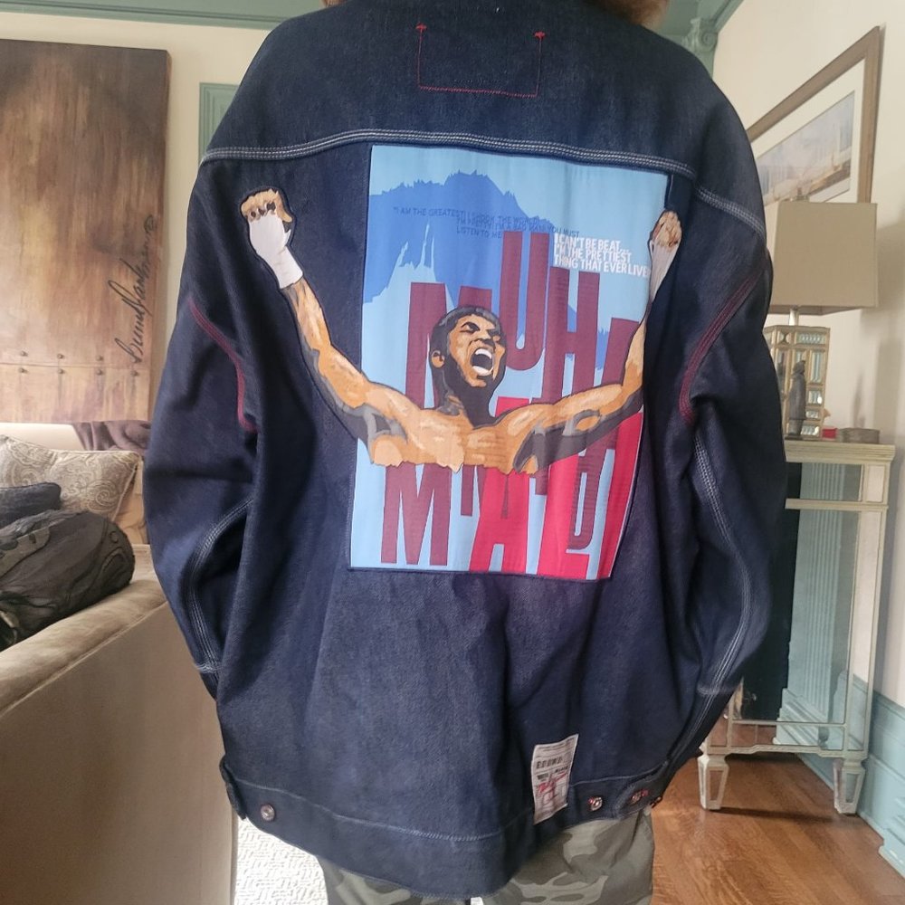 MUHAMMAD ALI SIGNATURE "I AM THE GREATEST "LIMITED EDITION DENIM JACKET (NWOT)